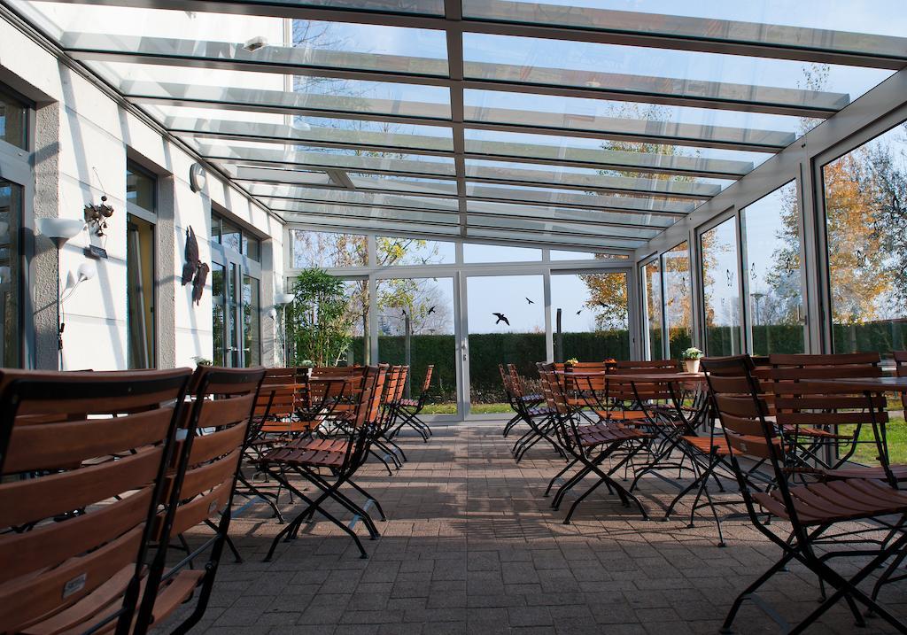 Djh Warnemunde Hostel *