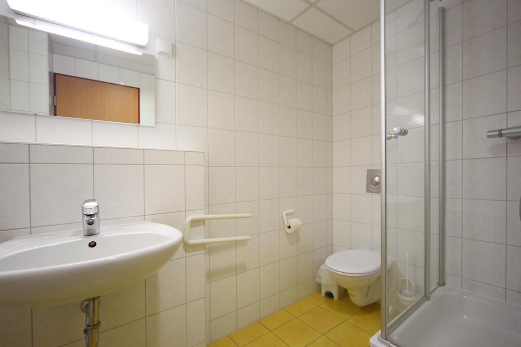 Hostel Djh Warnemunde *